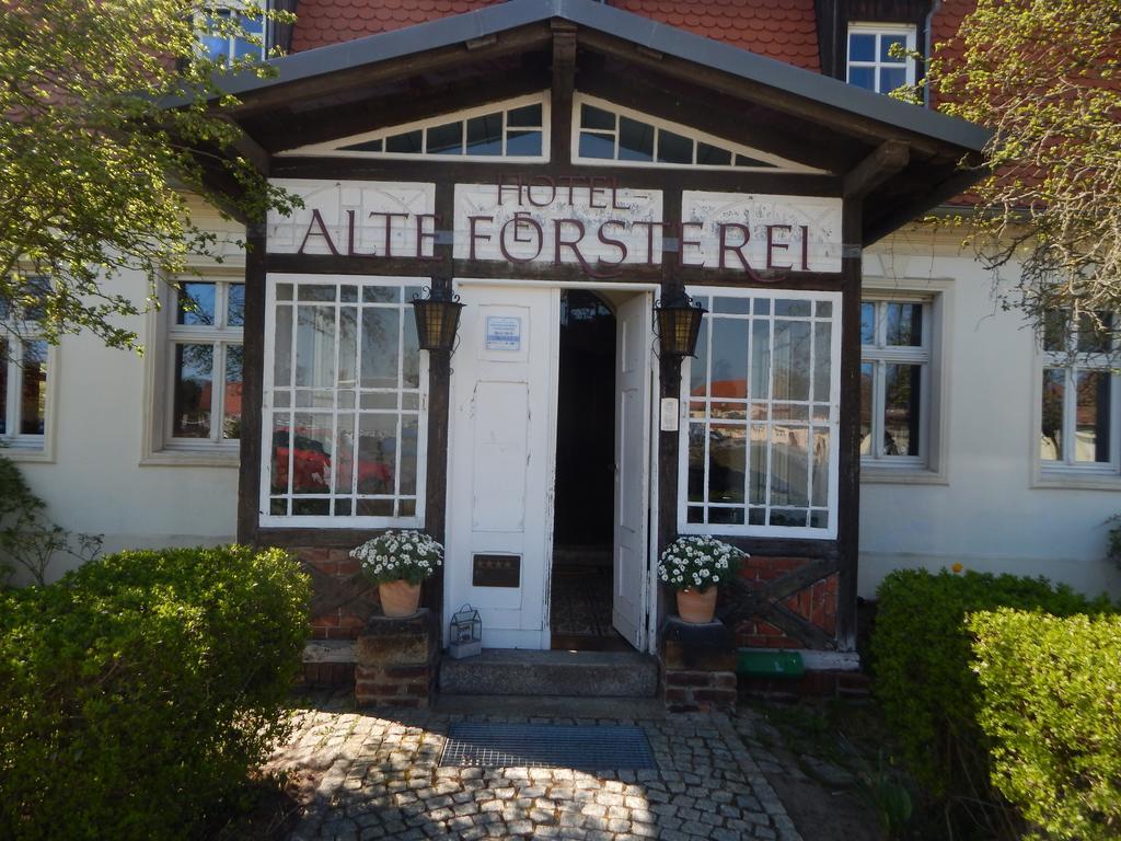 Hotel Alte Forsterei Kloster Zinna Exterior photo